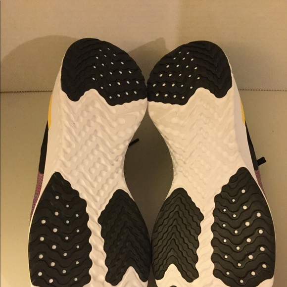 Nike Odyssey React2 Flyknit New without box - Picture 5 of 5